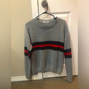 Knitted sweater just brandy melvilles very cute size medium